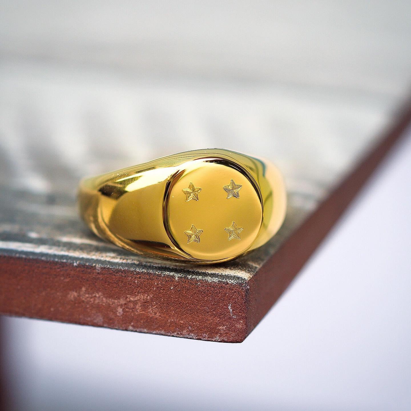 Crest Ring V2, Dragonball engraving....