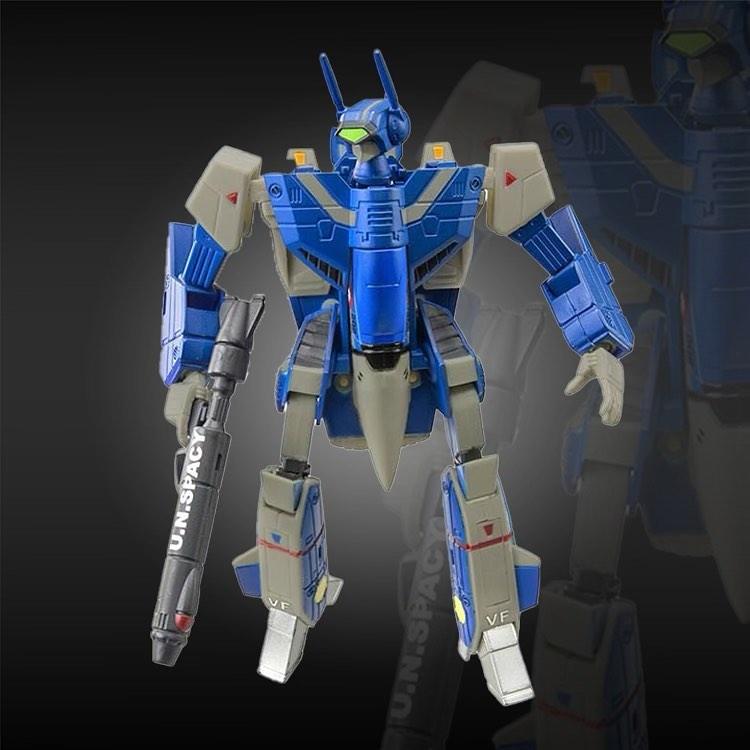 The Macross Saga Retro Transformable...